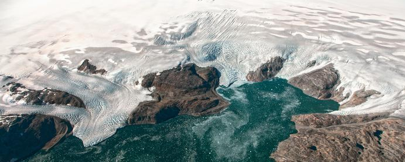 EUA e Canadá proíbem novas explorações de petróleo no Ártico