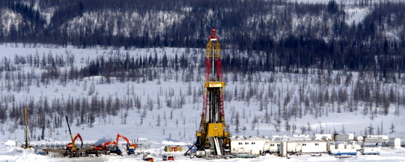 Rússia mantém produção de petróleo em dezembro próxima de recorde histórico