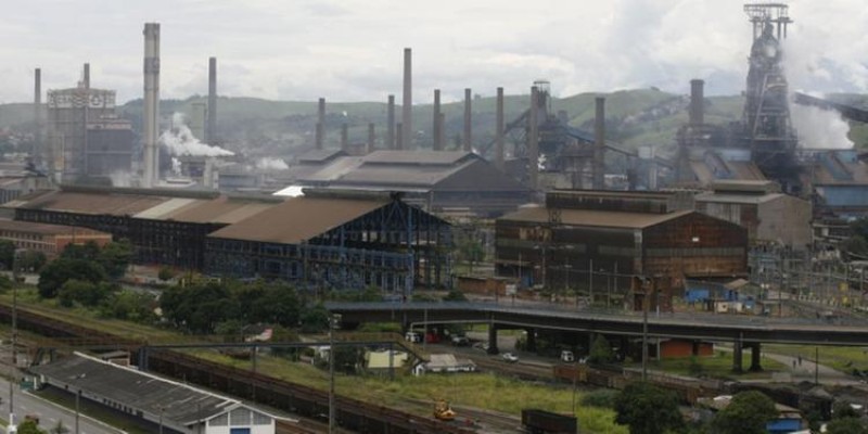 CSN projeta alta de 33% em produção de minério de ferro até 2023
