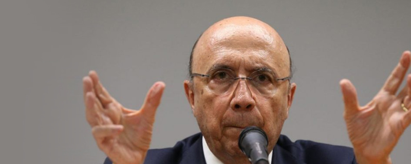 Meirelles descarta impacto de volatilidade internacional na economia brasileira