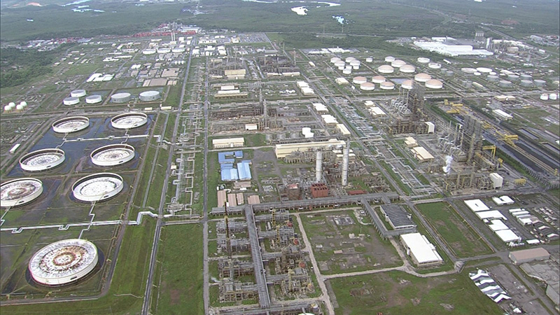 Petrobras inicia 1ª fase de processo de venda de refinarias