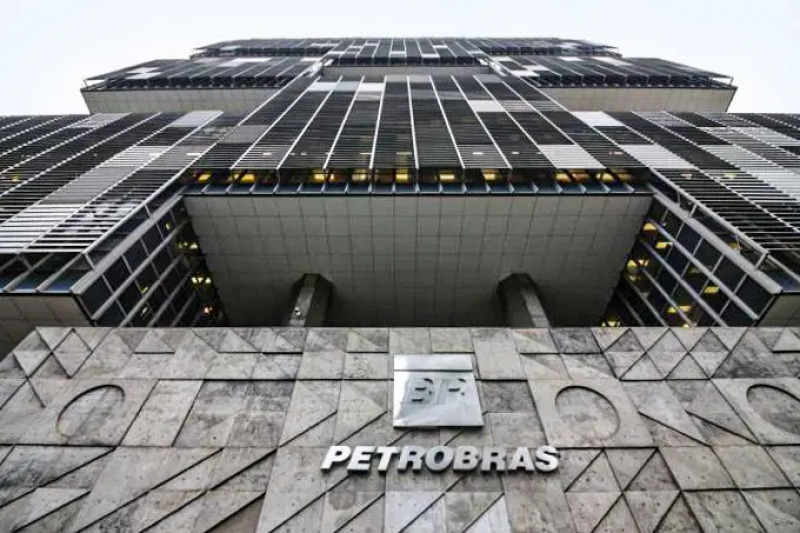Mubadala ganha negociação para compra de refinaria da Petrobras