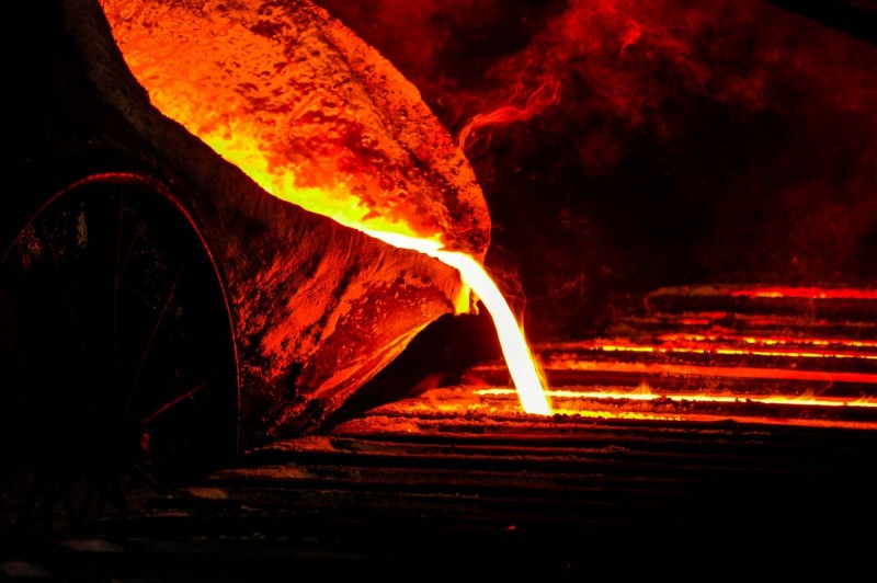 Produção mundial de aço cresce 3,9% em 2021