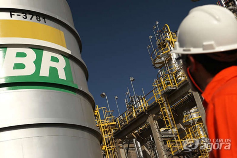 Petrobras vende controle da BR Distribuidora